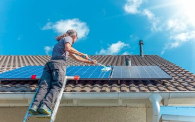 Quando pulire i pannelli fotovoltaici: guida completa per massimizzare l’efficienza